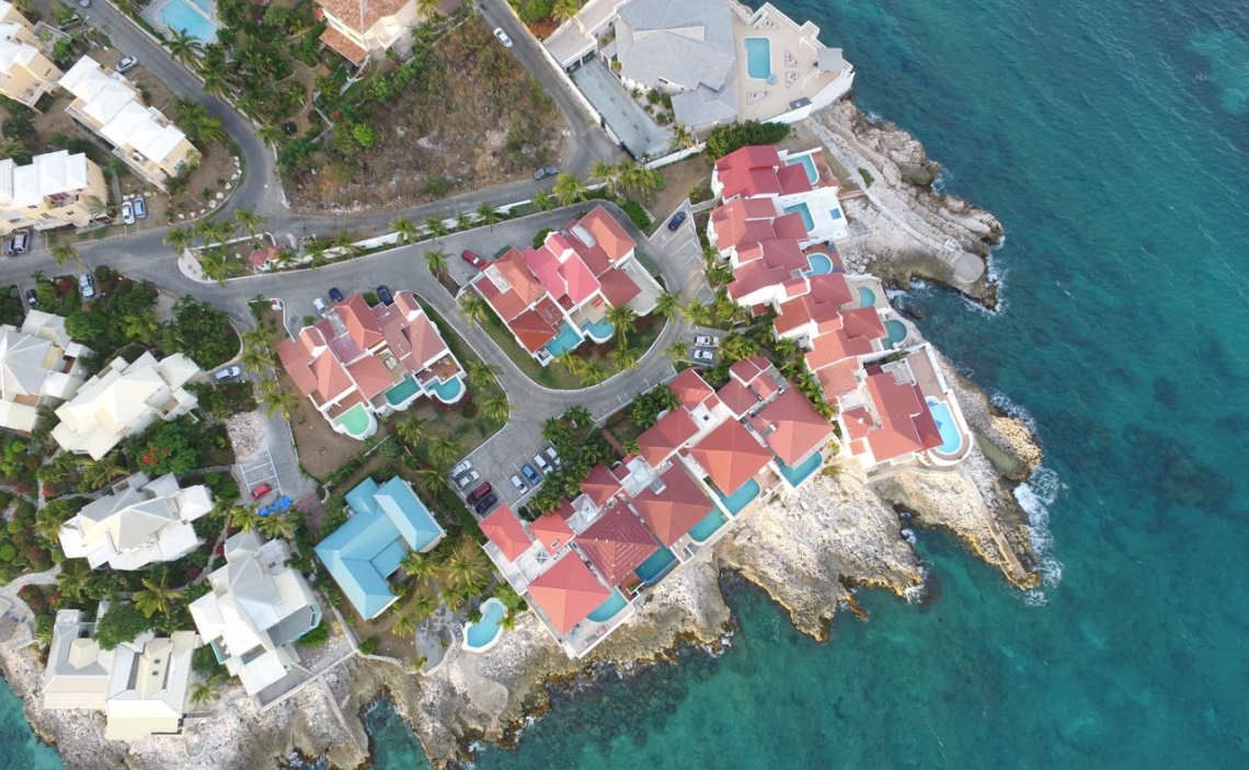 Pelican Cove st maarten  gate community Sint MAARTEN real estate 