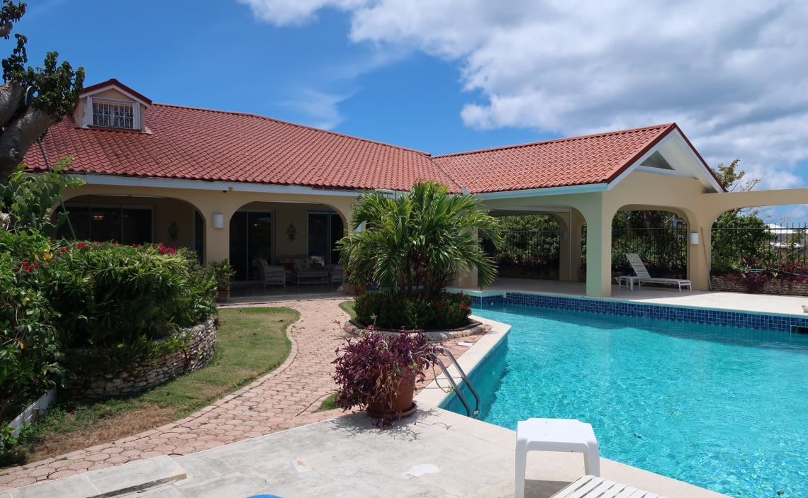 Pool, main house, covered terrace