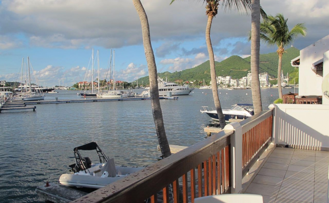 Simpson Bay Marina SXM Real estate on the water 