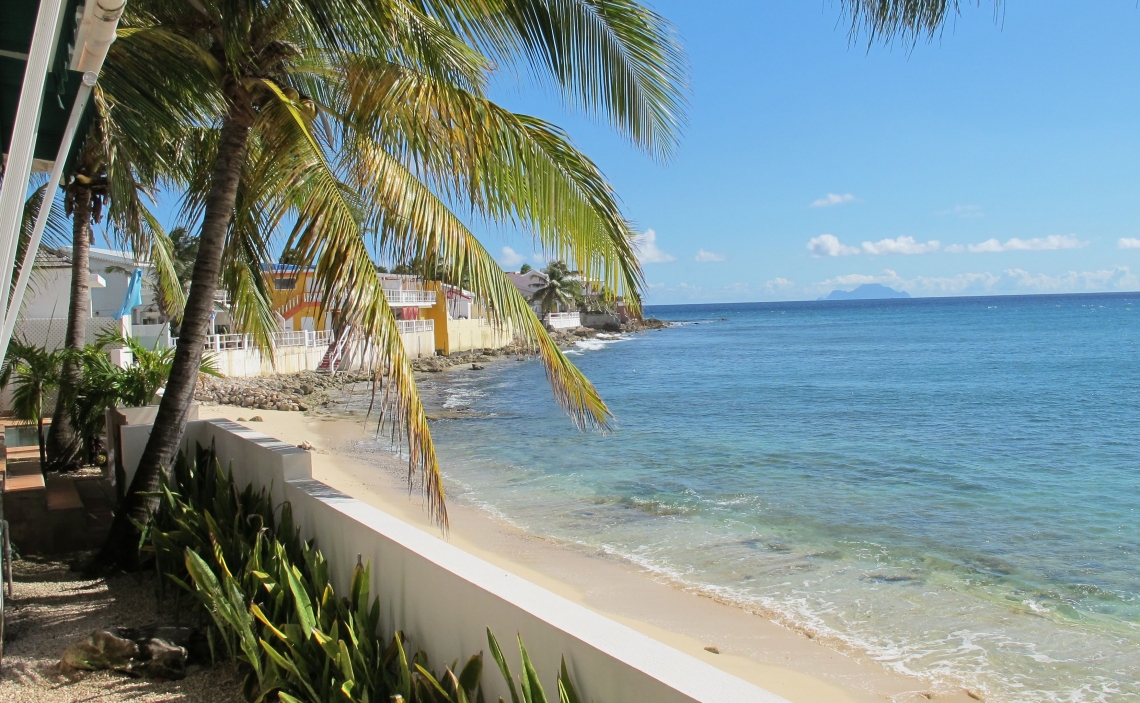 luxury beachfront villas st maarten 