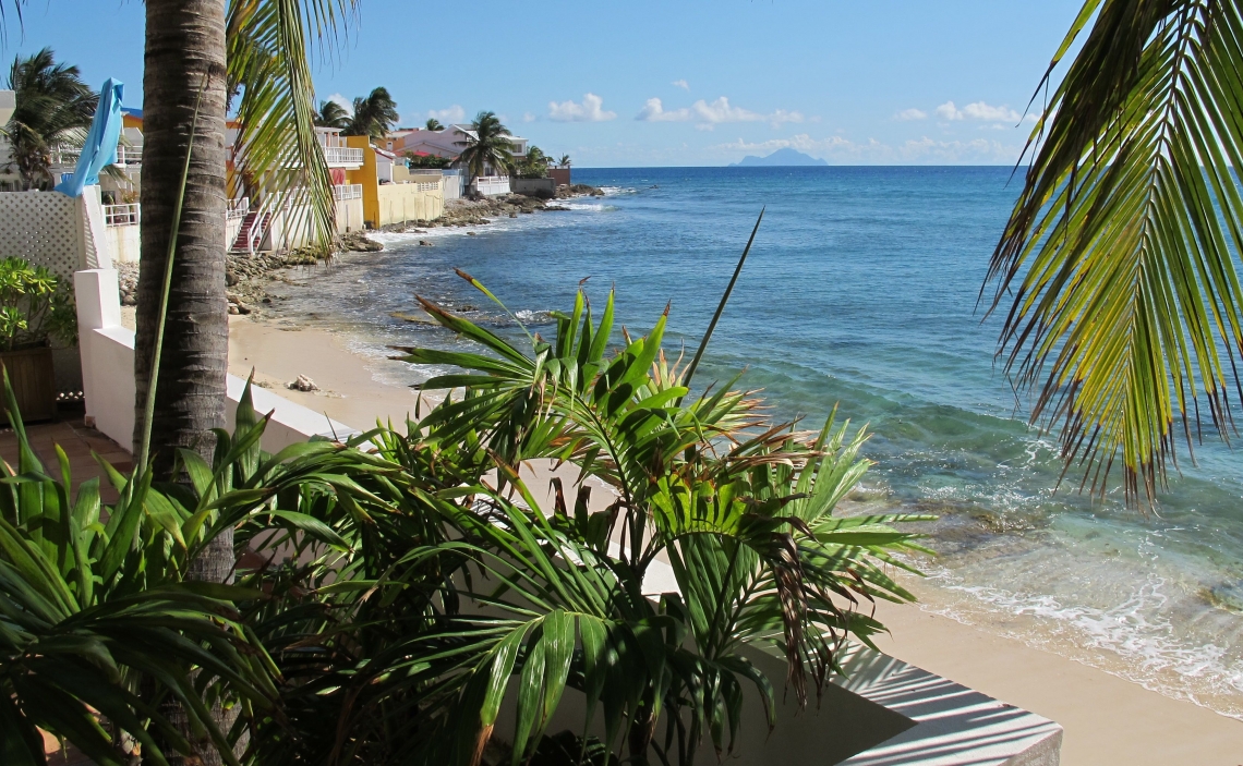 beacon hill beach sxm 