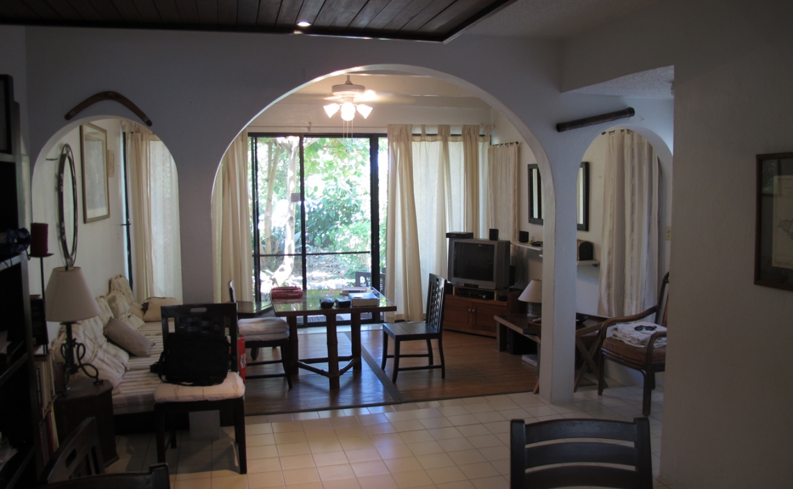 Living room Arbor estate 